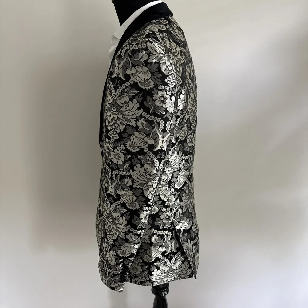 Kilburne Finch Formal Wear Floral Tuxedo Jacket Size 42R Silver Black